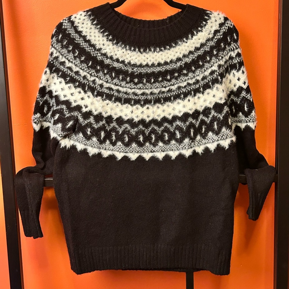 Talbots Fair Isle Sweater Black White Fuzzy Knit Cozy Winter Pullover Medium